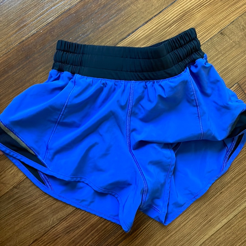 Lululemon run hotty hot low-rise shorts